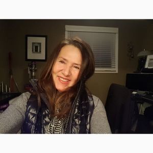 Meet your Posher, Lorraine